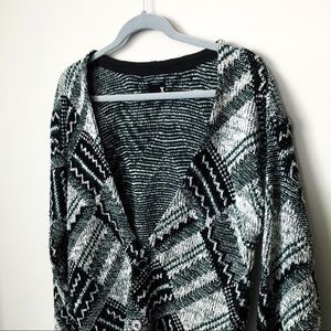 UO • Grandpa Sweater / Cardigan